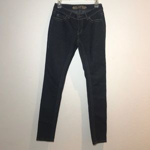 Uwd, black jeans